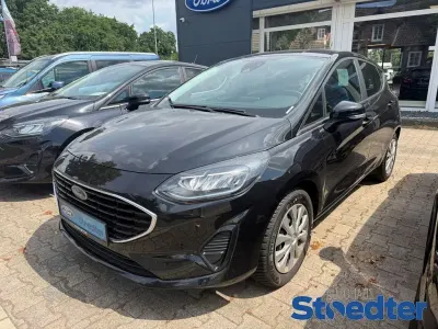 Gebraucht Ford Fiesta Cool & Connect 101 PS (74 kW) 2023 Schwarz Kleinwagen