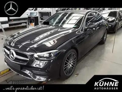 Gebraucht Mercedes C200 Avantgarde 204 PS (150 kW) 2024 Grau, Limousine