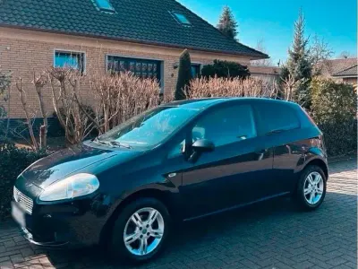 Gebraucht Fiat Punto 70 PS (51 kW) 2009 Blau Kleinwagen