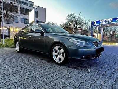 Gebraucht BMW 525 192 PS (141 kW) 2004 Grau Limousine