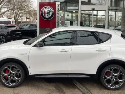 Gebraucht Alfa Romeo Tonale Veloce 160 PS (117 kW) 2025 Blau SUV