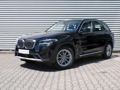 Gebraucht BMW X3 Sport Line 190 PS (139 kW) 2023 Schwarz SUV