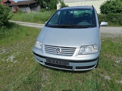 VW Sharan