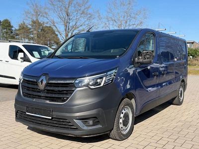 Gebraucht Renault Trafic Komfort 131 PS (96 kW) 2022 Blau Van / Kleinbus