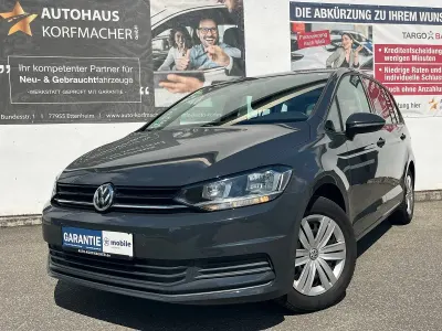 Gebraucht VW Touran Trendline 110 PS (80 kW) 2018 Grau Van / Kleinbus