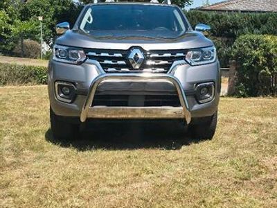 Renault Alaskan