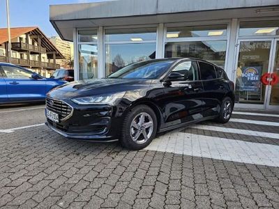 gebraucht Ford Focus Titanium LED Family- Winter-Paket