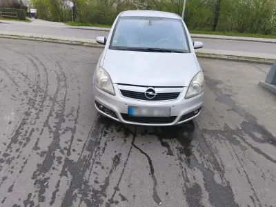 Gebraucht Opel Zafira 140 PS (102 kW) 2006 Silber Van / Kleinbus