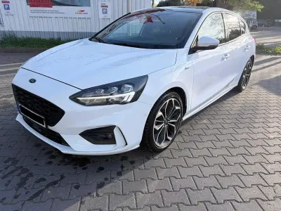 Usata Ford Focus ST-Line 182 CV (133 kW) 2019 Bianco Berlina