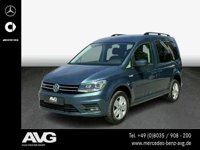 Gebraucht VW Caddy Comfortline 150 PS (110 kW) 2018 Bambusgarden green Van / Kleinbus