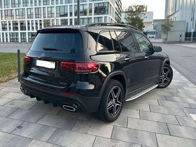 Mercedes GLB200