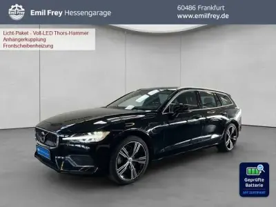 Gebraucht Volvo V60 Inscription 341 PS (250 kW) 2022 Onyx blackmetallic 717 Kombi