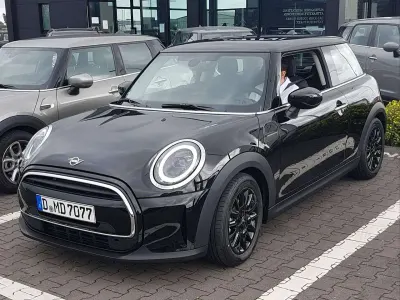 Käytetty Mini ONE