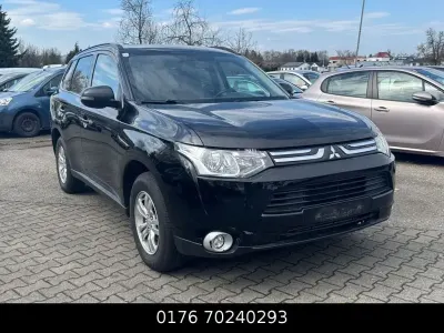 Gebraucht Mitsubishi Outlander Intense 150 PS (110 kW) 2013 Schwarz SUV
