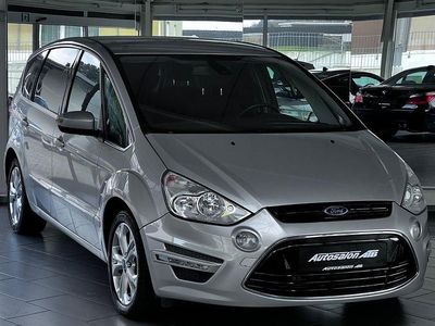 Silber Gebraucht 2012 Ford S-MAX Titanium Van / Kleinbus | 10.999 € (Teuer)