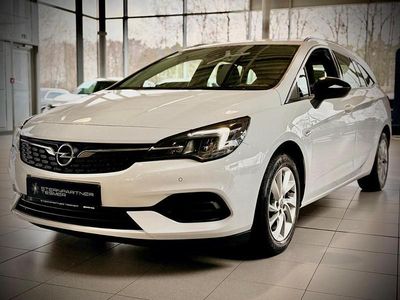Weiß Gebraucht 2022 Opel Astra Kombi | 14.950 € (Guter Preis)