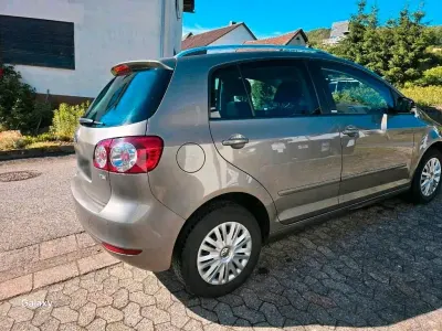Gebraucht VW Golf VII 122 PS (89 kW) 2012 Braun Limousine