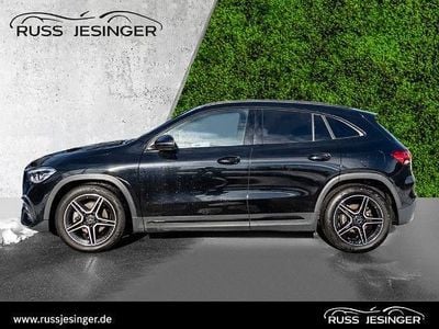 Schwarz Gebraucht 2021 Mercedes GLA200 AMG line SUV | 31.880 € (Fairer Preis)