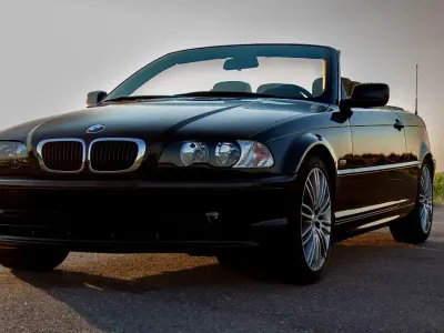 Gebraucht BMW 320 Cabriolet 170 PS (125 kW) 2001 Schwarz Cabrio
