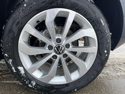 Pure white Neu 2026 VW T-Roc Style SUV | 31.640 €