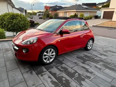 Gebraucht Opel Adam Open Air 90 PS (66 kW) 2016 Rot Kleinwagen