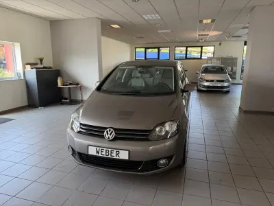 Gebraucht VW Golf VI Comfortline 102 PS (75 kW) 2009 Braun Kleinwagen