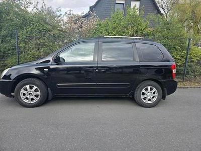 Second-hand Kia Carnival 183 CP (134 kW) 2009 Negru Monovolum
