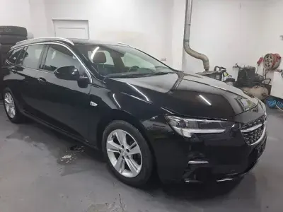 Gebraucht Opel Insignia Business 122 PS (89 kW) 2021 Schwarz Kombi