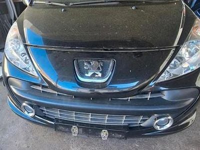 Usata Peugeot 207 CC 120 CV (88 kW) 2008 Nero Cabrio