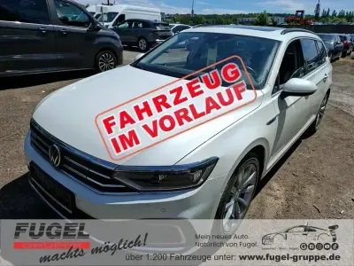 Gebraucht VW Passat GTE 218 PS (160 kW) 2020 Oryxweiß perlmutteffekt Kombi