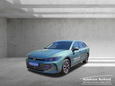 Gebraucht VW Passat Business 150 PS (110 kW) 2025 Maripositgrün metallic Kombi