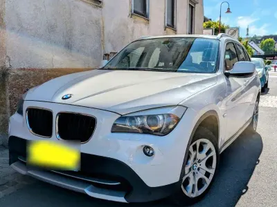 Używany BMW X1 Sport Line 177 KM (130 kW) 2011 Biały SUV