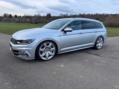 Second-hand VW Passat R-line 240 CP (176 kW) 2015 Argintiu Break
