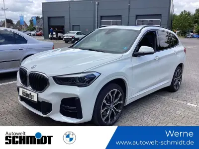 Gebraucht BMW X1 M Sport 231 PS (169 kW) 2021 Alpinweiß uni SUV