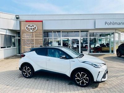 Gebraucht Toyota C-HR Team 184 PS (135 kW) 2021 White pearl /black SUV