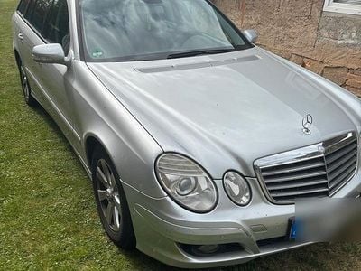Silber Gebraucht 2007 Mercedes E280 Kombi | 3.200 € (Etwas zu teuer)