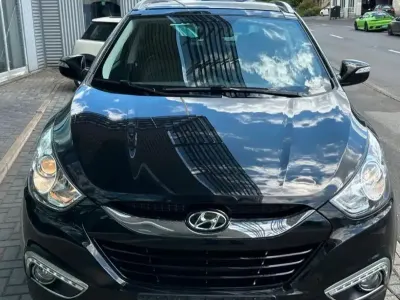 Używany Hyundai ix35 Premium 163 KM (119 kW) 2010 Czarny SUV