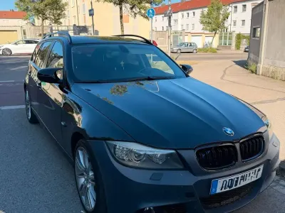 Gebraucht BMW 320 177 PS (130 kW) 2009 Schwarz Kombi