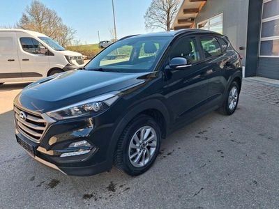 Gebraucht Hyundai Tucson Trend 177 PS (130 kW) 2016 Schwarz SUV