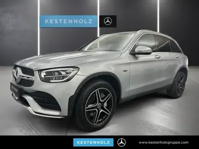 Gebraucht Mercedes GLC300e AMG 320 PS (235 kW) 2021 Silber SUV