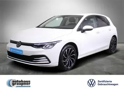 Gebraucht VW Golf VII Life 131 PS (96 kW) 2020 Weiß