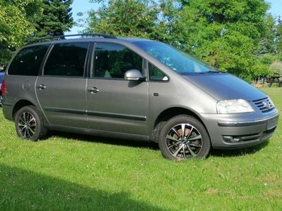 VW Sharan