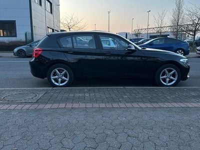 Gebraucht BMW 118 136 PS (100 kW) 2017 Schwarz Kleinwagen