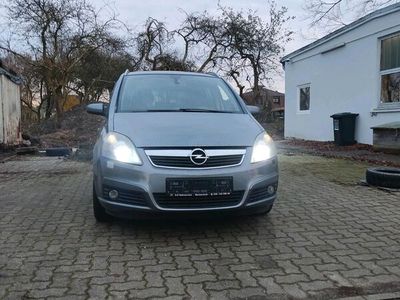 gebraucht Opel Zafira B 2.2 Benziner