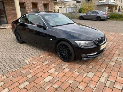 BMW 325