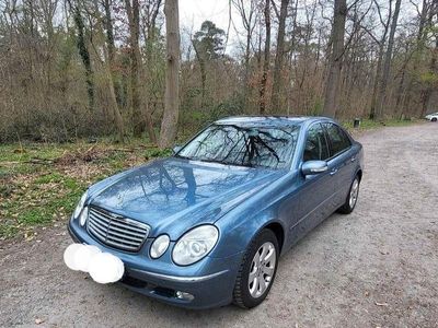 Mercedes E240