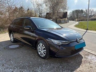 Gebraucht VW Golf VII Life 150 PS (110 kW) 2021 Schwarz Kleinwagen