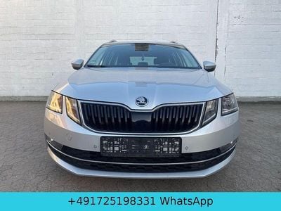 Second-hand Skoda Octavia Premium Edition 150 CP (110 kW) 2019 Argintiu Break