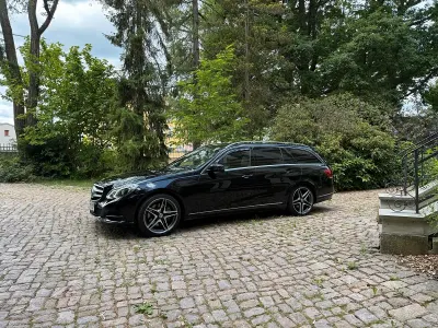 Gebraucht Mercedes E350 258 PS (189 kW) 2013 Schwarz Kombi
