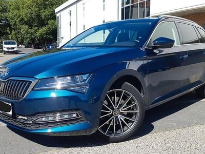 Gebraucht Skoda Superb Style 150 PS (110 kW) 2019 Blau Kombi
